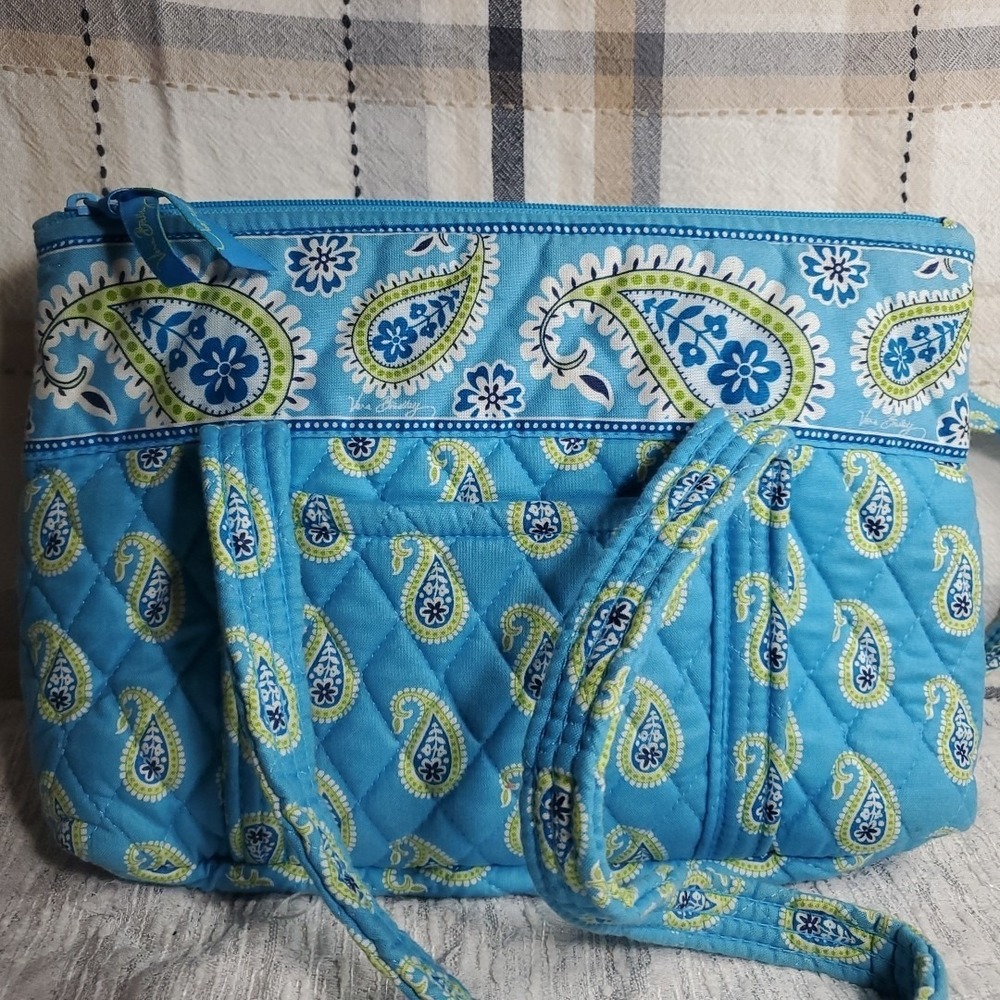 Vintage Vera Bradley Bermuda Blue Paisley Shoulder Bag Purse Retired Pattern